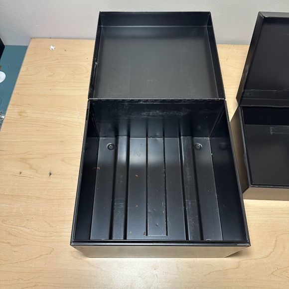 Vintage Globe-Weis Nesting Metal Storage File Boxes and Index Card Set (3) - Picture 5 of 11